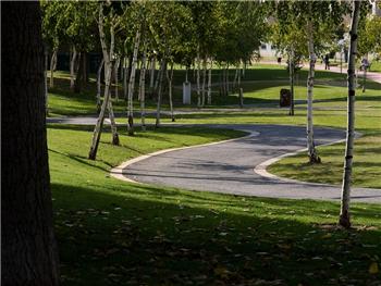 Parque lineal de Vale das Flores
